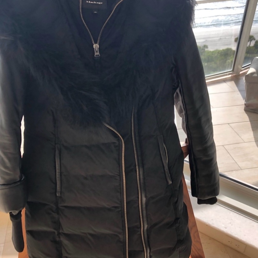 Mackage Cordelia Black Puffer Coat with Fur Trim - Picture 7 of 7
